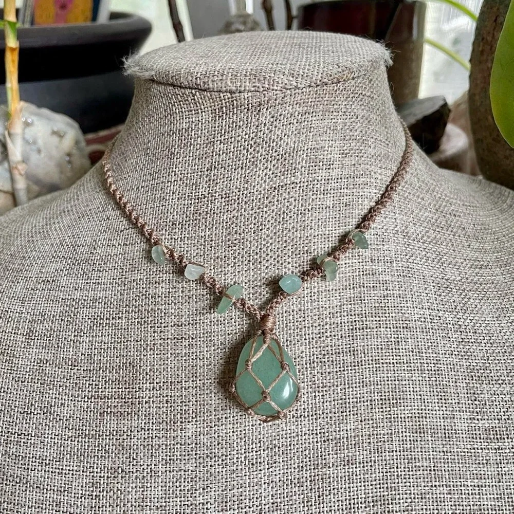 Boho Hippie Micro Macrame Crystal Choker Necklace - Picture 7 of 10